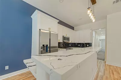 7339 Krueger Road #B, Houston, TX 77033 - Photo 11