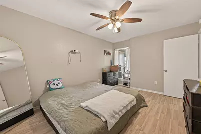 1516 Bay Area Boulevard #P10, Houston, TX 77058 - Photo 19