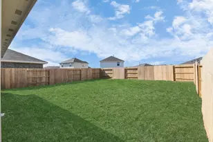 4151 Brazos Brk Trl, Baytown, TX 77521 - Photo 3