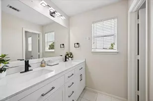 1810 Freedom Tree Ct, Missouri City, TX 77459 - Photo 11