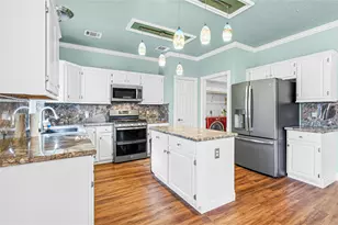 7906 Duncansby Vale Rd, Houston, TX 77095 - Photo 17