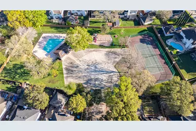 7906 Duncansby Vale Road, Houston, TX 77095 - Photo 47