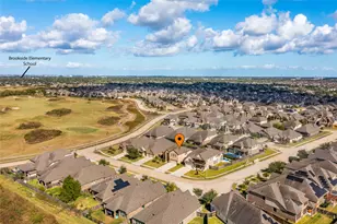 2335 Brayden Mills Ln, League City, TX 77573 - Photo 29