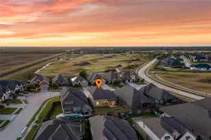 2335 Brayden Mills Ln, League City, TX 77573 - Photo 25