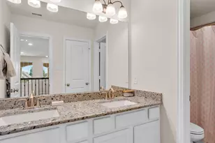 2335 Brayden Mills Ln, League City, TX 77573 - Photo 25