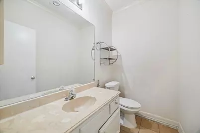 880 Tully Road #13, Houston, TX 77079 - Photo 7