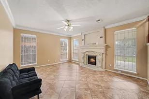 10623 Misty Shadow Ct, Houston, TX 77041 - Photo 9