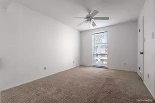 4645 Wild Indigo St, Houston, TX 77027 - Photo 9