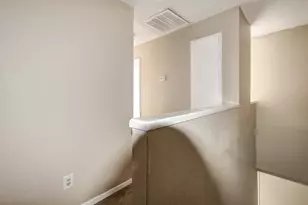 9327 Pagewood Ln, Houston, TX 77063 - Photo 15