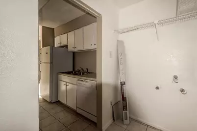 9327 Pagewood Lane, Houston, TX 77063 - Photo 13