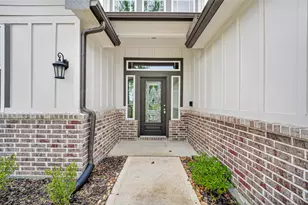 18203 Samie Nell Ct, Willis, TX 77378 - Photo 3