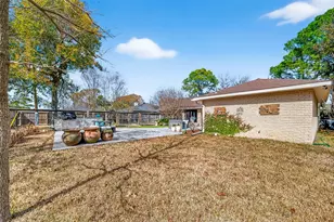 5907 Beaudry Dr, Houston, TX 77035 - Photo 37