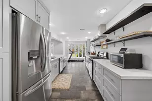 5907 Beaudry Dr, Houston, TX 77035 - Photo 5