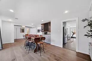 5907 Beaudry Dr, Houston, TX 77035 - Photo 11