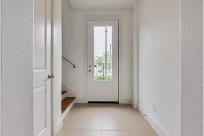 2002 Blodgett Street, Houston, TX 77004 - Photo 3