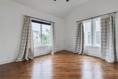 2002 Blodgett Street, Houston, TX 77004 - Photo 33