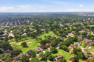 3206 N Peach Hollow Cir, Pearland, TX 77584 - Photo 31