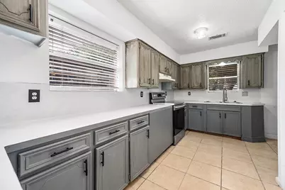 455 County Road 129B, Alvin, TX 77511 - Photo 5