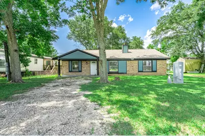 455 County Road 129B, Alvin, TX 77511 - Photo 1