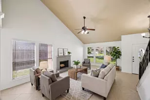15714 Pipers View Dr, Houston, TX 77598 - Photo 3