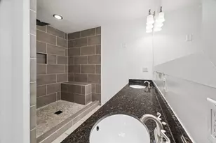 15714 Pipers View Dr, Houston, TX 77598 - Photo 23