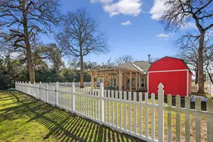 22 Golfview Dr, Normangee, TX 77871 - Photo 31