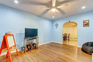 913 Maple Ave, Pasadena, TX 77506 - Photo 5