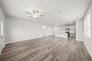 1211 Avenue M, Bay City, TX 77414 - Photo 13