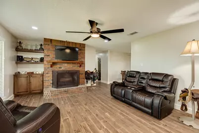 27427 Highway 36, Damon, TX 77430 - Photo 25