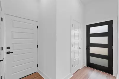 6186 Eastland Street #B, Houston, TX 77028 - Photo 3