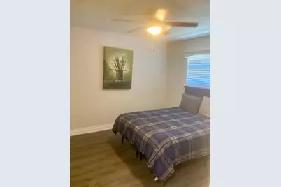 10 Clara Barton, Galveston, TX 77551 - Photo 9