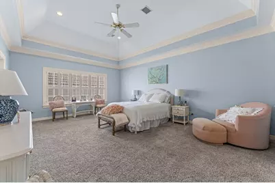 5826 Augusta Court, Houston, TX 77057 - Photo 17