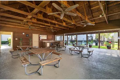9809 Richmond Avenue #D5, Houston, TX 77042 - Photo 43