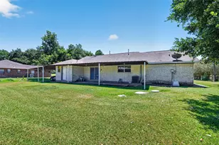 2615 County Rd 956, Rosharon, TX 77583 - Photo 33