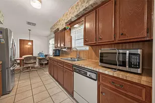 2615 County Rd 956, Rosharon, TX 77583 - Photo 27