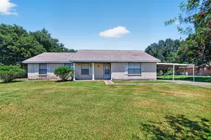 2615 County Rd 956, Rosharon, TX 77583 - Photo 15