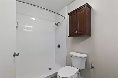 3413 Owens Drive, Dickinson, TX 77539 - Photo 15