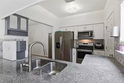12625 Memorial Drive #51, Houston, TX 77024 - Photo 25