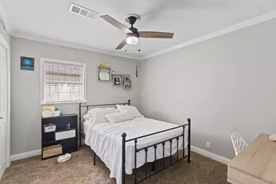 1006 Montgomery Street, Port Neches, TX 77651 - Photo 11