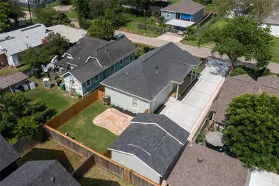 4305 Rogers Street, Houston, TX 77022 - Photo 7
