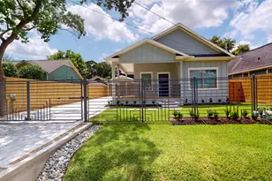 4305 Rogers St, Houston, TX 77022 - Photo 1