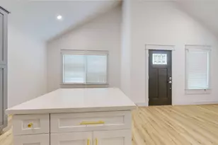 4305 Rogers St, Houston, TX 77022 - Photo 17