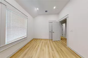 4305 Rogers St, Houston, TX 77022 - Photo 31