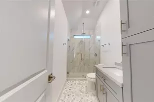 4305 Rogers St, Houston, TX 77022 - Photo 35