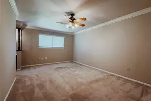 9702 Rocktree Dr, Houston, TX 77040 - Photo 29