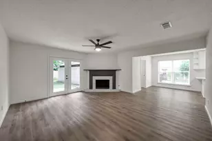 155 Rushwing Pl, The Woodlands, TX 77381 - Photo 9