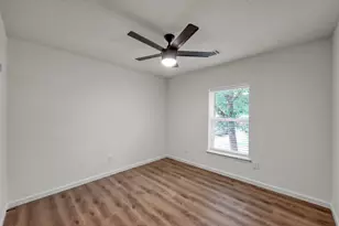 155 Rushwing Pl, The Woodlands, TX 77381 - Photo 33