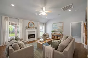 9854 Meadow Bend Ln, Houston, TX 77065 - Photo 13