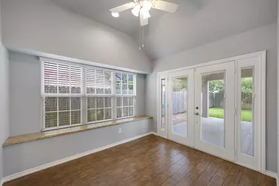 9854 Meadow Bend Lane, Houston, TX 77065 - Photo 9