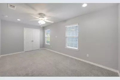 9854 Meadow Bend Lane, Houston, TX 77065 - Photo 33